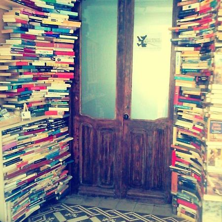 Ratones De Biblioteca Hotel La Laguna  Luaran gambar